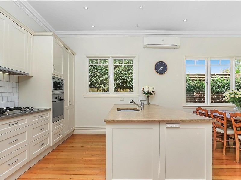 30 Rhodes Avenue, Naremburn NSW 2065