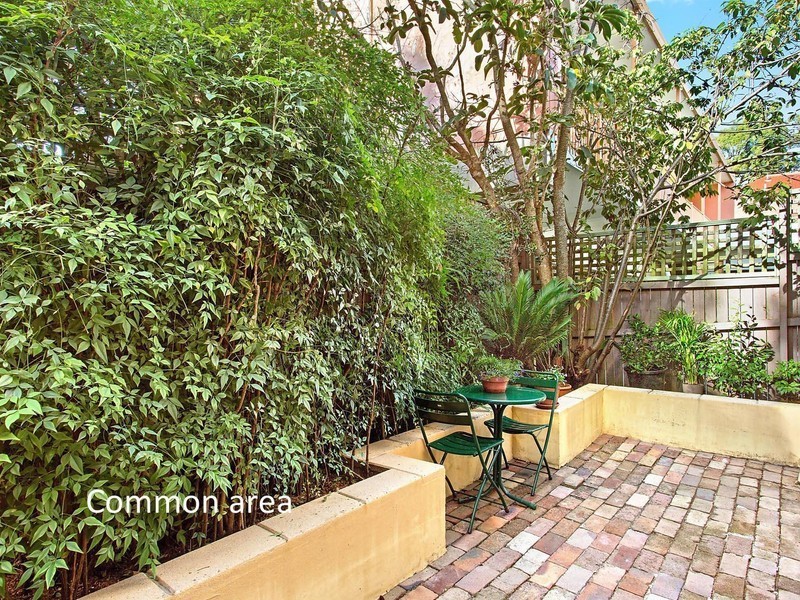 2/1 Lavender Street, Mcmahons Point NSW 2060