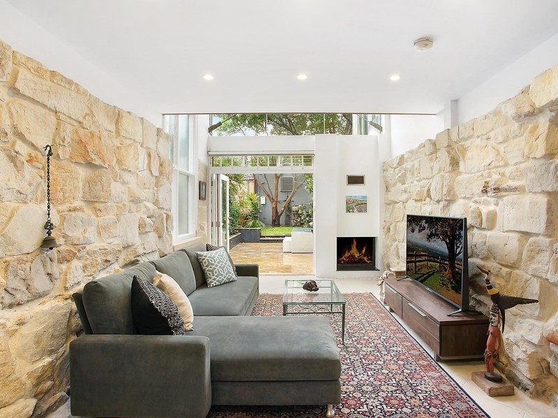 32 Holtermann Street, Crows Nest NSW 2065