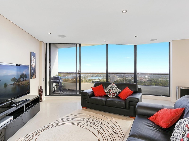 2402/3 Herbert Street, St Leonards NSW 2065