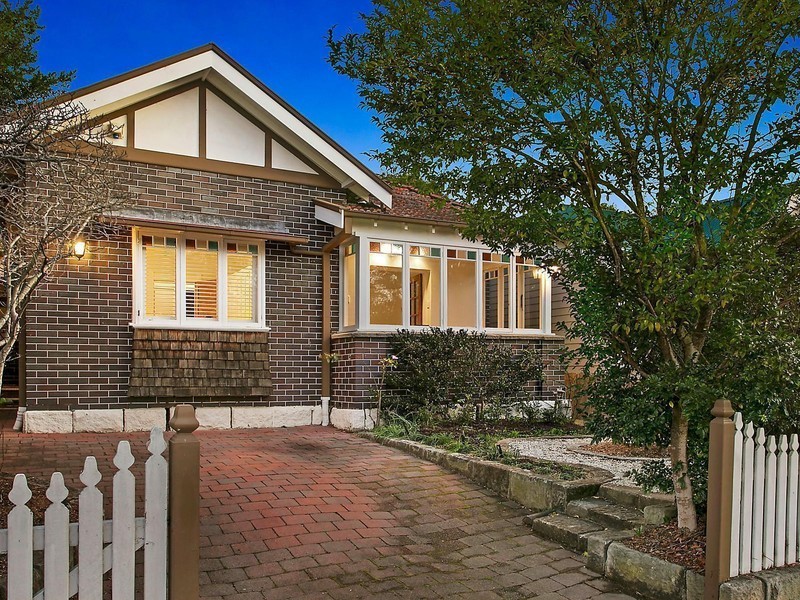 10 Bongalong Street, Naremburn NSW 2065