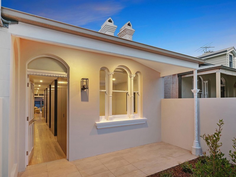 131 Holtermann Street, Crows Nest NSW 2065