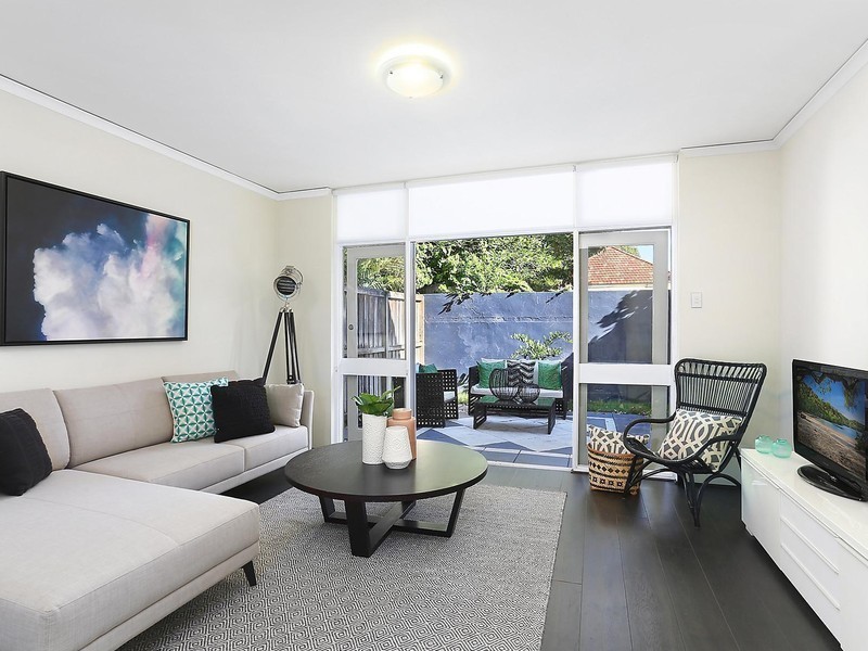 2/2 Trafalgar Street, Crows Nest NSW 2065