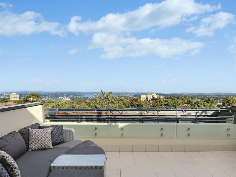 64/236 Pacific Highway, Crows Nest NSW 2065