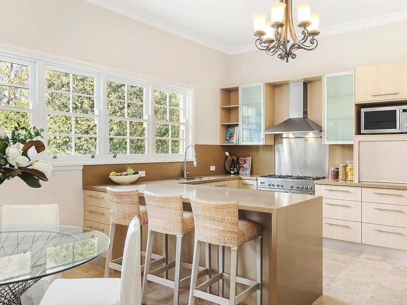 10 Rhodes Avenue, Naremburn NSW 2065