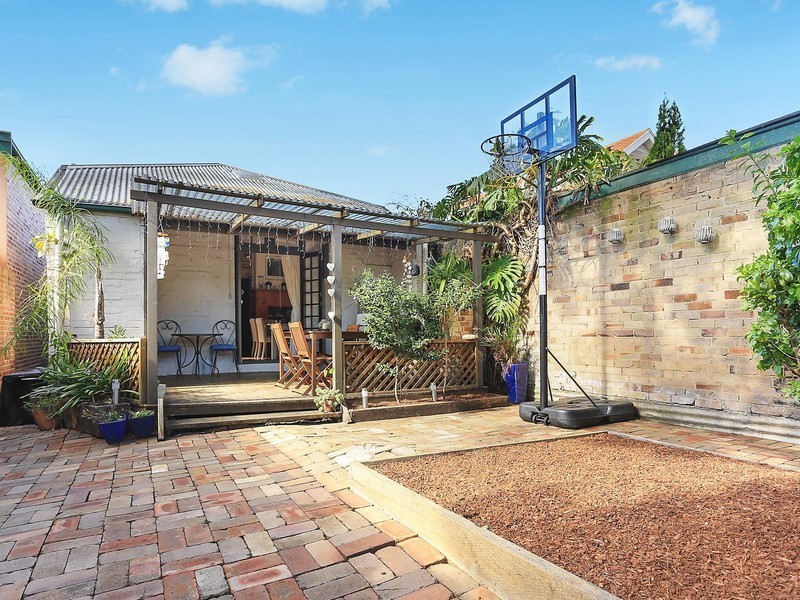 28 Mitchell Street, Naremburn NSW 2065