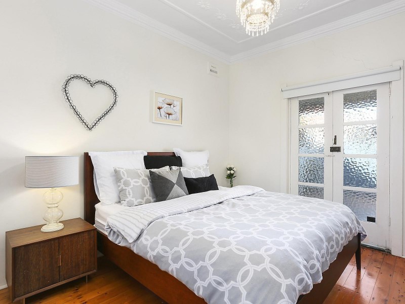 28 Devonshire Street, Crows Nest NSW 2065