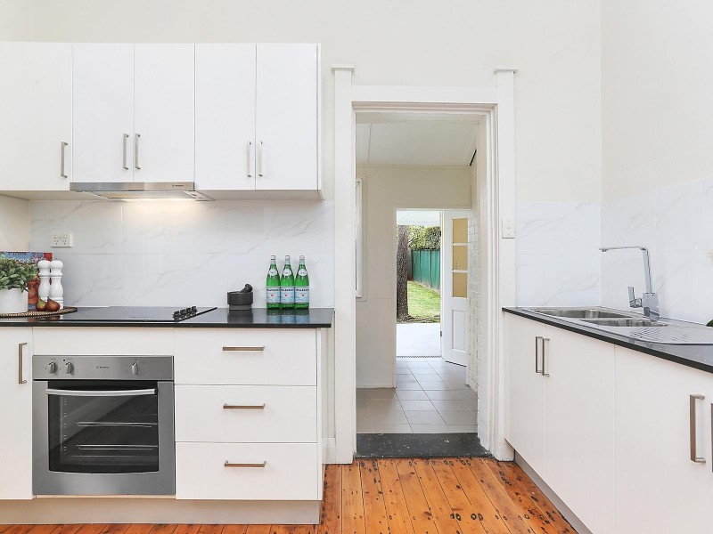 18 Slade Street, Naremburn NSW 2065