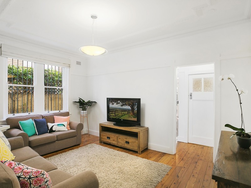 2/165 Willoughby Road, Naremburn NSW 2065