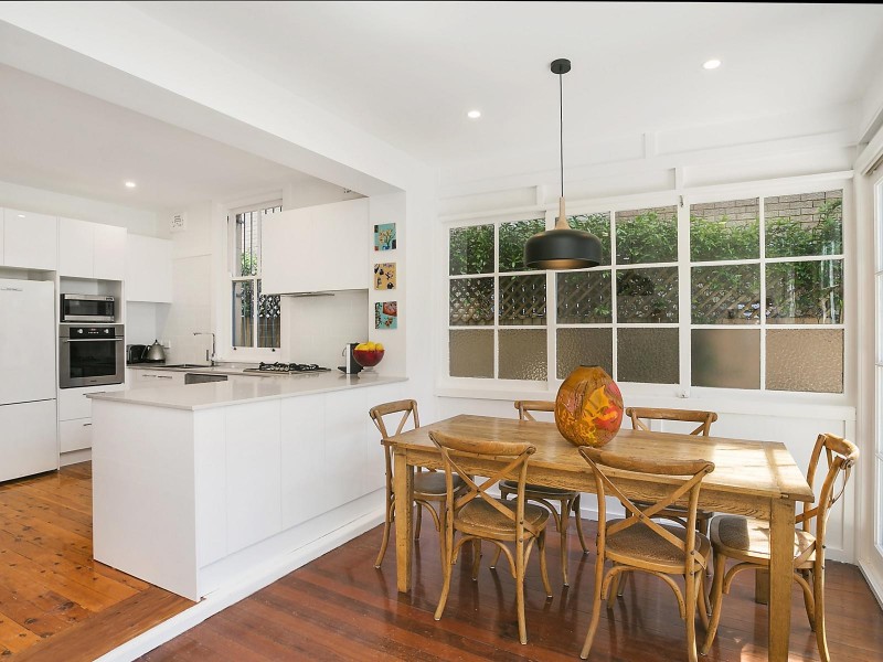 2/165 Willoughby Road, Naremburn NSW 2065