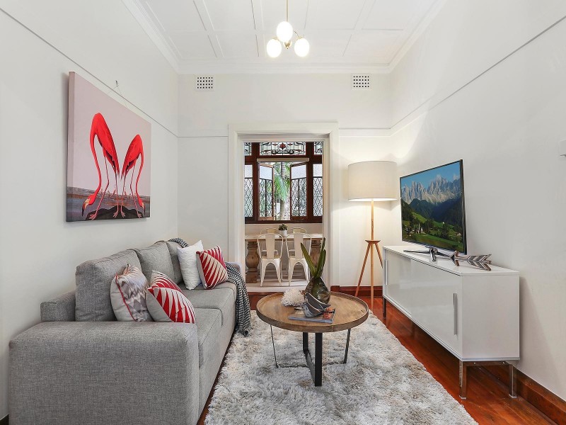 2/4 Walker Street, Lavender Bay NSW 2060