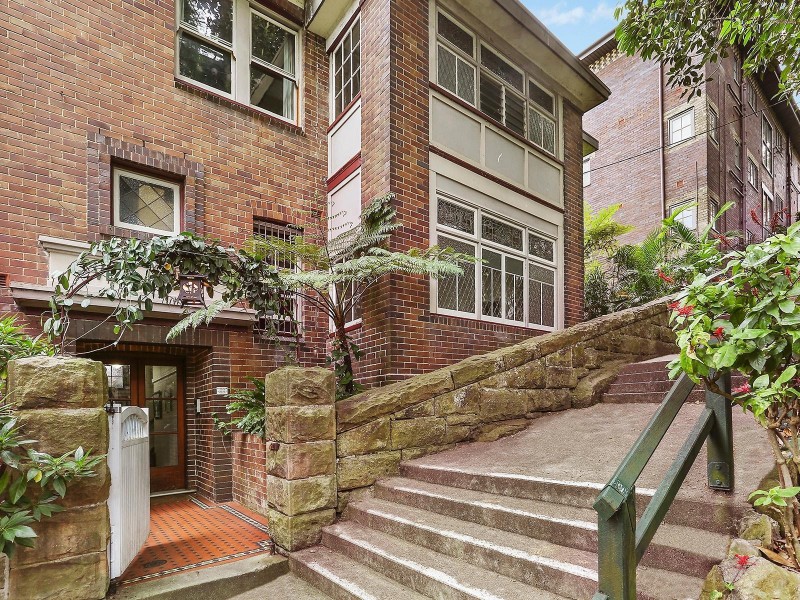 2/4 Walker Street, Lavender Bay NSW 2060