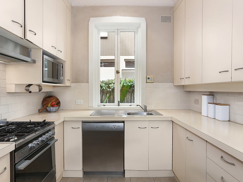 90 Laurel Street, Willoughby NSW 2068