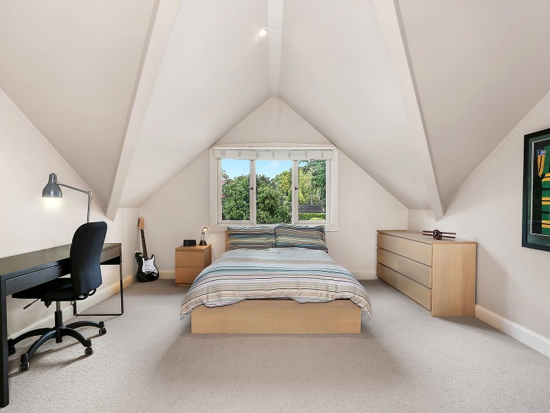 90 Laurel Street, Willoughby NSW 2068