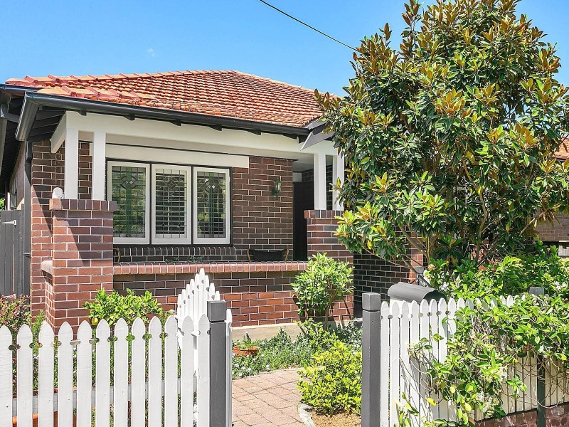 109 Atchison Street, Crows Nest NSW 2065