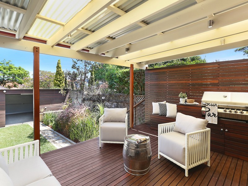 6 Rhodes Avenue, Naremburn NSW 2065