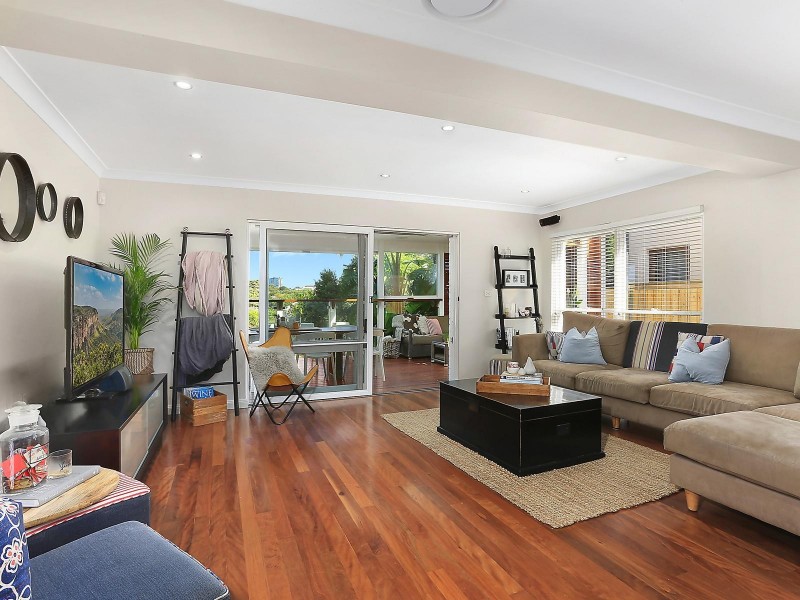 8 McBurney Street, Naremburn NSW 2065