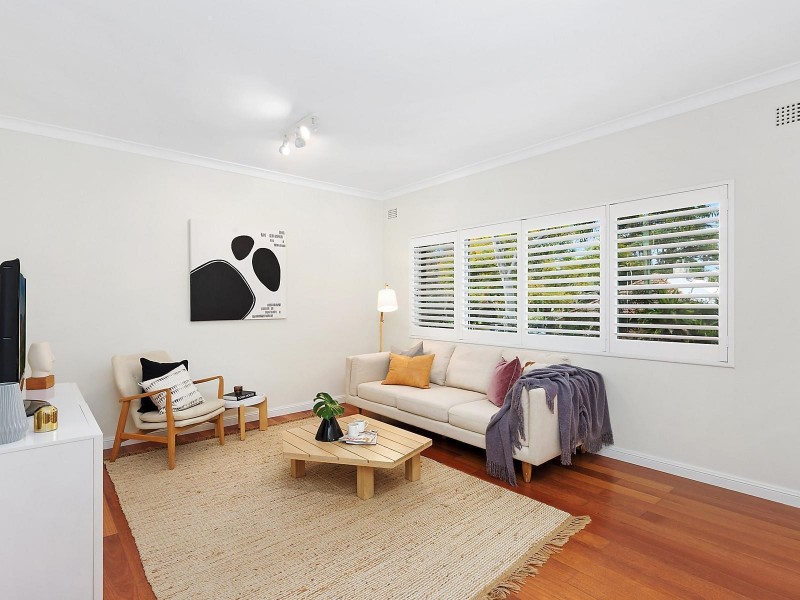 2/215 Ernest Street, Cammeray NSW 2062