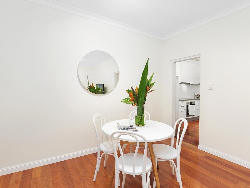 2/215 Ernest Street, Cammeray NSW 2062