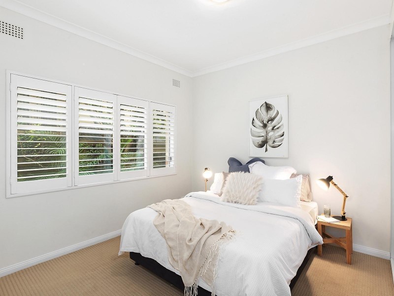 2/215 Ernest Street, Cammeray NSW 2062
