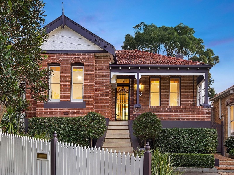 38 Glenmore Street, Naremburn NSW 2065