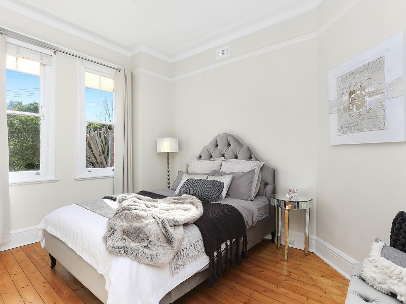 38 Glenmore Street, Naremburn NSW 2065