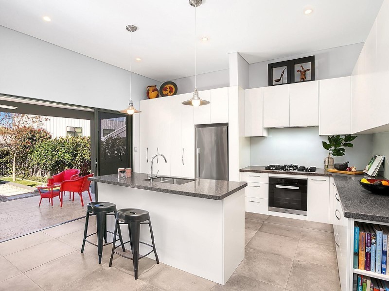 13 Martin Street, Naremburn NSW 2065