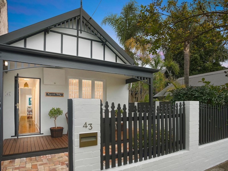 43 Huntington Street, Crows Nest NSW 2065