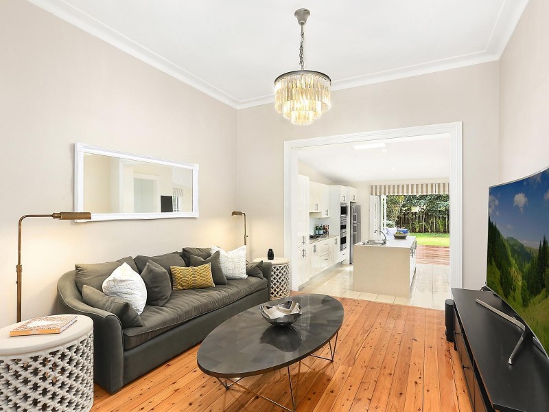 35 Rhodes Avenue, Naremburn NSW 2065