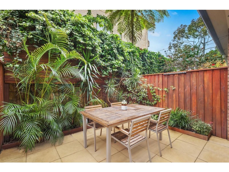 13/2 Trafalgar Street, Crows Nest NSW 2065