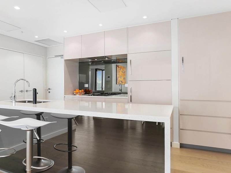 2107/10 Atchison Street, St Leonards NSW 2065