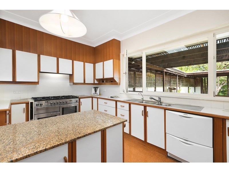 29 The Scarp, Castlecrag NSW 2068