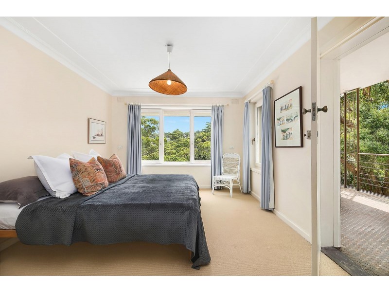 29 The Scarp, Castlecrag NSW 2068