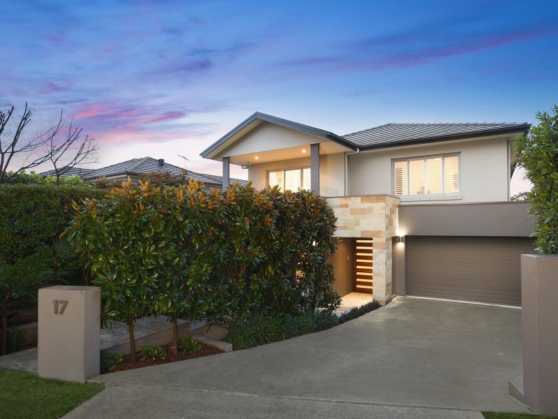 17 Raeburn Avenue, Castlecrag NSW 2068