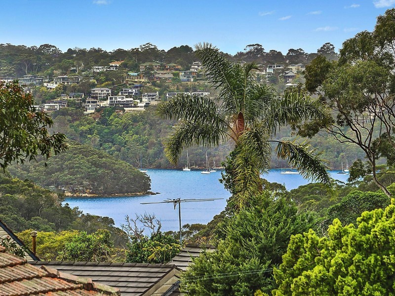 17 Raeburn Avenue, Castlecrag NSW 2068