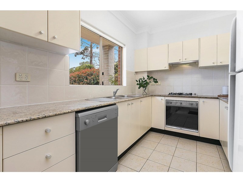 8/22 Eric Road, Artarmon NSW 2064