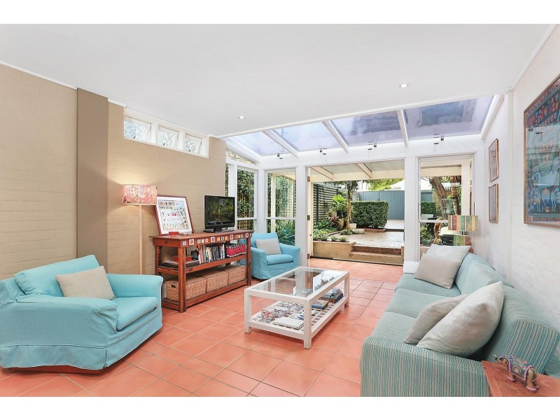 106 Ernest Street, Crows Nest NSW 2065