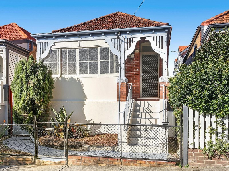 27 Mitchell Street, Naremburn NSW 2065