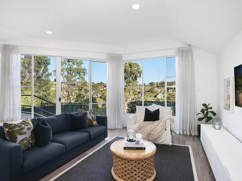 8 Rockley Street, Castlecrag NSW 2068