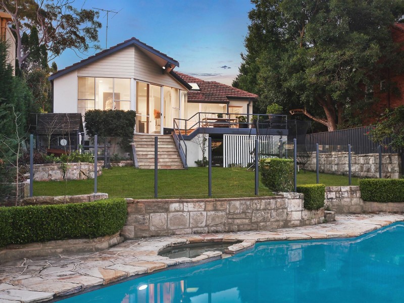 8 Rockley Street, Castlecrag NSW 2068