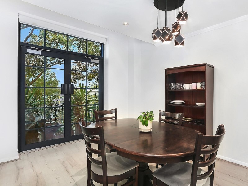 8/11 Herbert Street, St Leonards NSW 2065