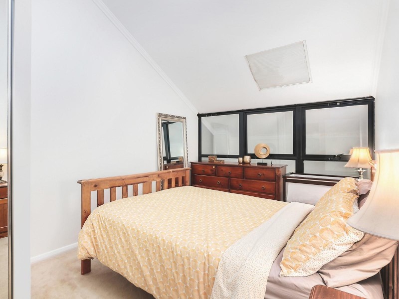 8/11 Herbert Street, St Leonards NSW 2065