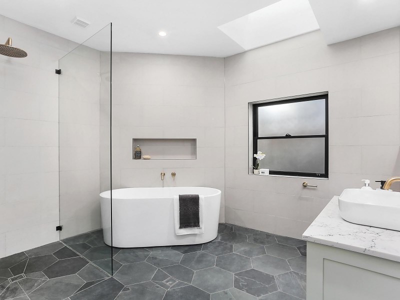 4 Rhodes Avenue, Naremburn NSW 2065