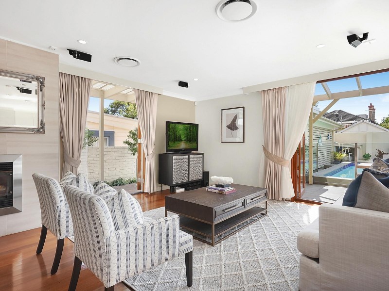 19 Darvall Street, Naremburn NSW 2065