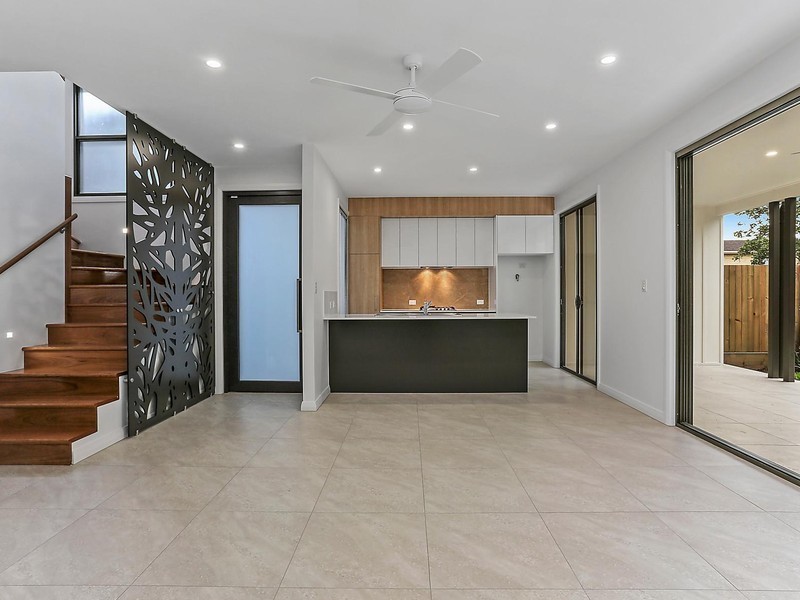 1-3/24 Oxford Street, Hamilton QLD 4007