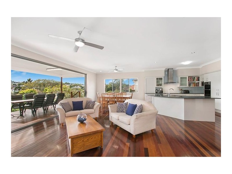 55 White Street, Wavell Heights QLD 4012