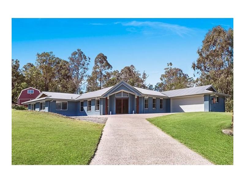 6 Equestrian Court, Highvale QLD 4520