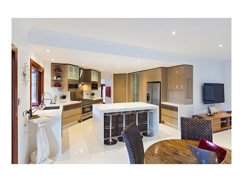 3 Mercury Court, Bridgeman Downs QLD 4035
