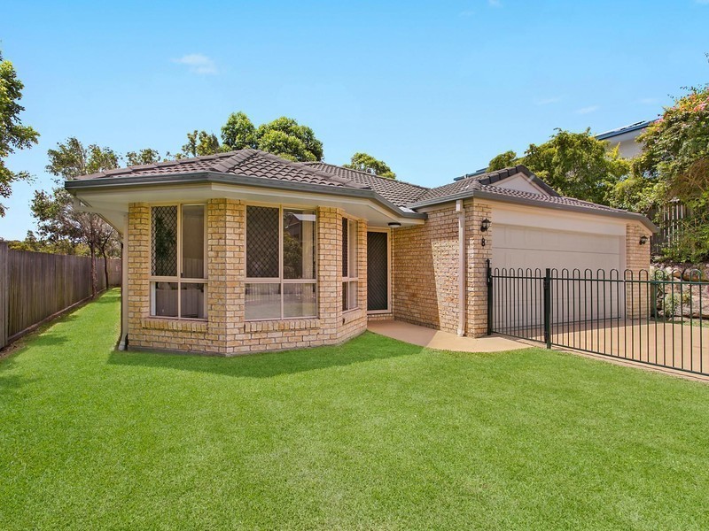 8 Bonros Place, The Gap QLD 4061