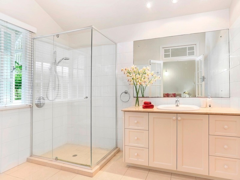 16 Bourne Street, Clayfield QLD 4011